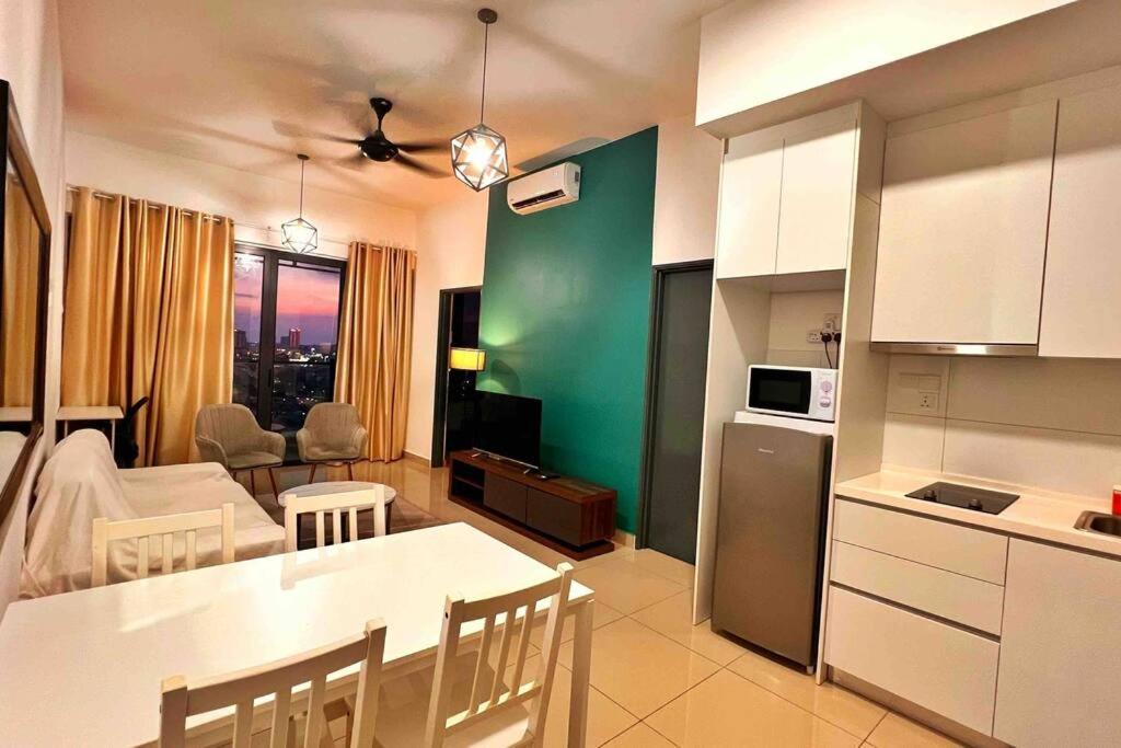 Cozy Aera Residence / Free Wi-Fi Netflix / Sunway Petaling Jaya Exterior foto